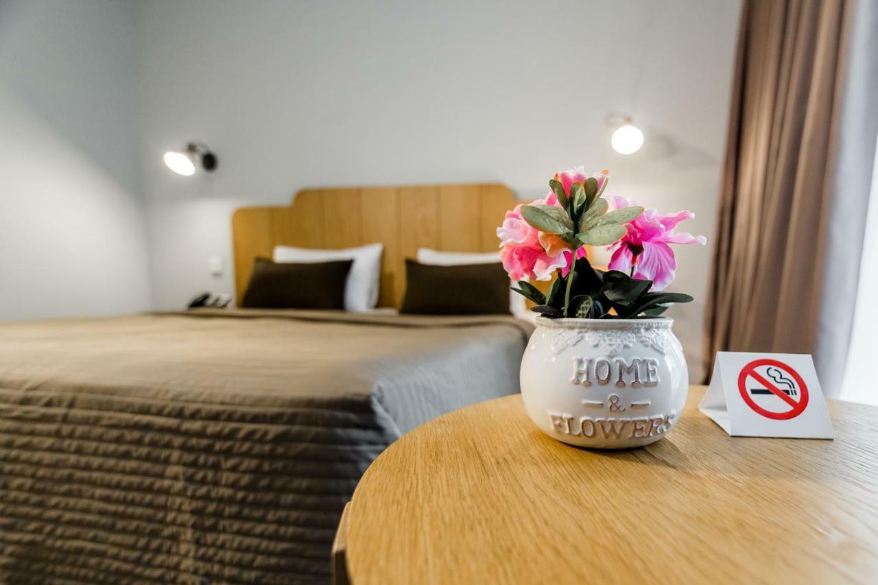 Rasta Boutique Hotel Meidan Tiflis Dış mekan fotoğraf